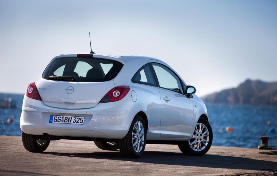  Opel Corsa 2010 года  (фото 8 из 11)